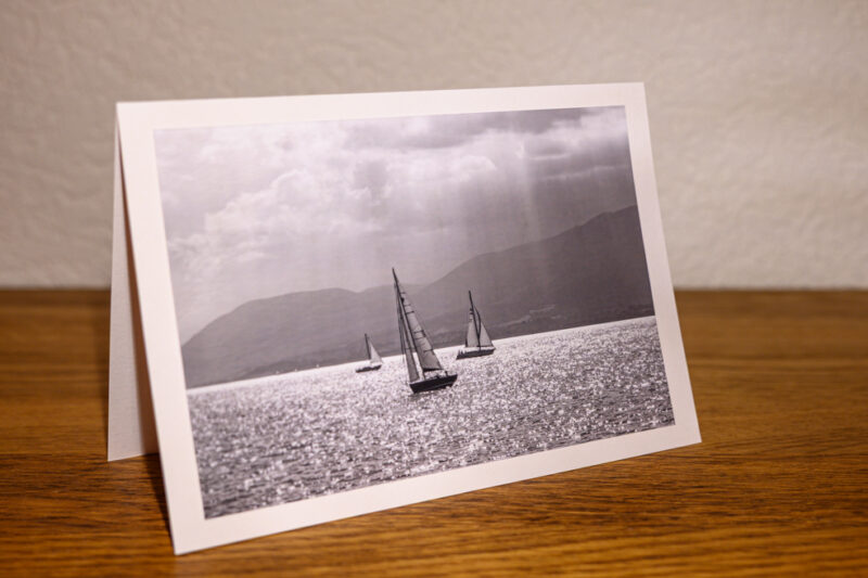 ca008a Voiliers sur le lac